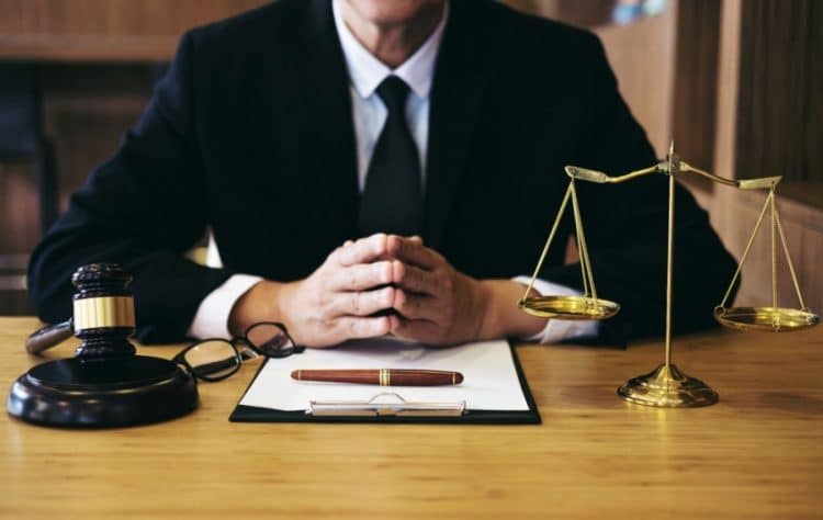 Avocat in drept civil si in drept penal