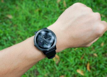 Poti schimba cureaua smartwatch-ului tau