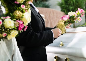 Sfaturi pentru a gasi o firma serioasa de servicii funerare