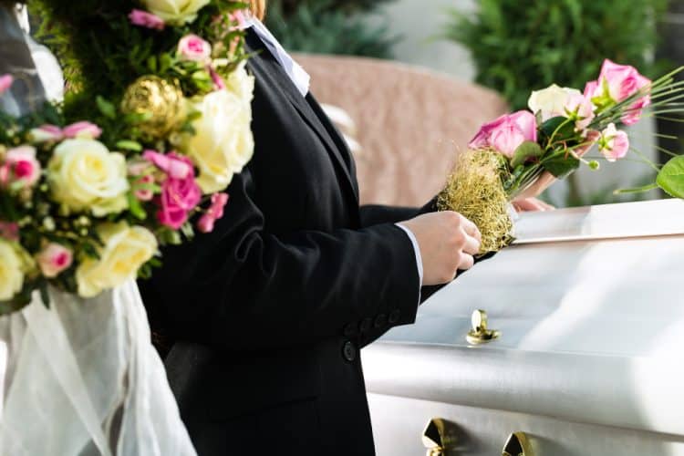 Sfaturi pentru a gasi o firma serioasa de servicii funerare