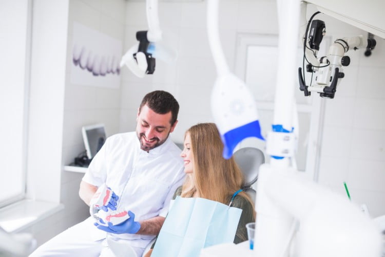 Cum scăpăm de frica de a merge la dentist