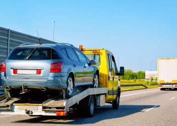 Când este necesar să apelați o firmă de tractări auto?