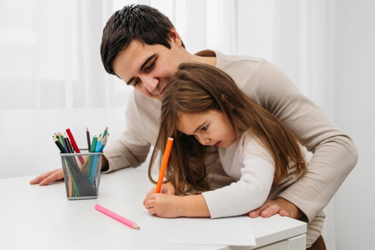 Învățarea prin joacă: cum să transformi distracția în educație