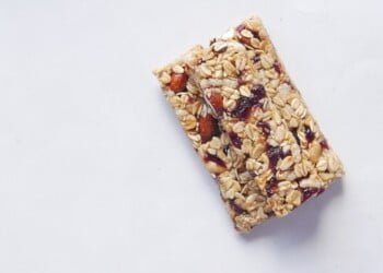 4 mituri despre batoane proteice – începe dieta corespunzător