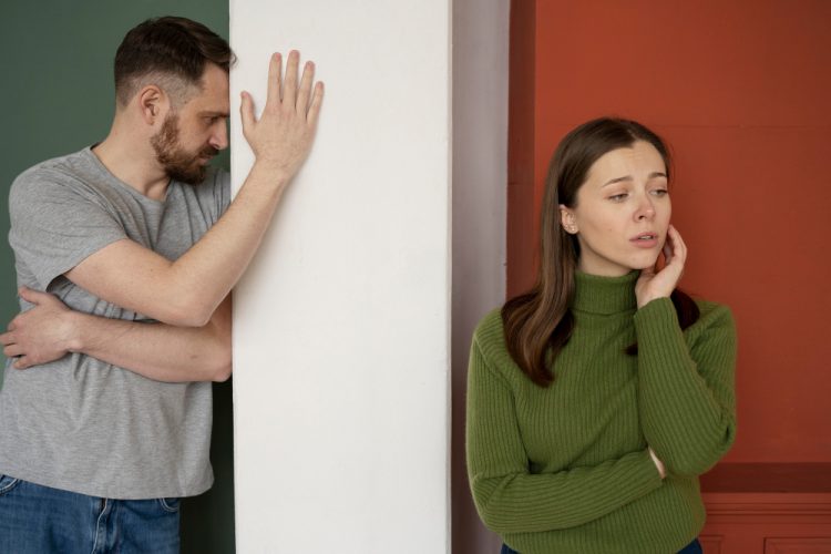 Bărbații care se izolează după o despărțire