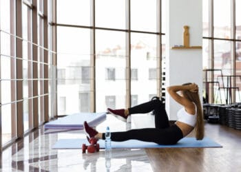 Cele mai bune exerciții pentru tot corpul acasă