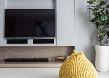 Cum alegi un sistem audio pentru sufrageria ta