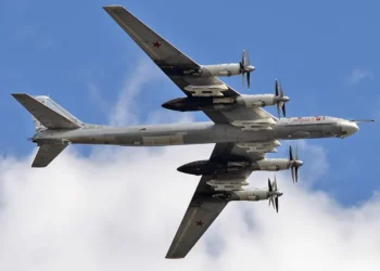 Europa, în alertă maximă. Bombardiere nucleare rusești Tu-95MS au survolat 7 ore Mările Barents și Norvegiei