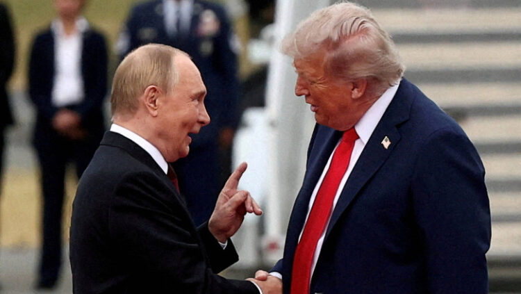 Putin râde de Trump și de occidentali: Suntem lideri în Arctica, avem 34 de spărgătoare de gheață, 8 nucleare