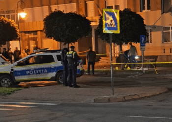 „Săriţi că mă omoară”. Ultimele cuvinte ale polițistului ucis de fiul său