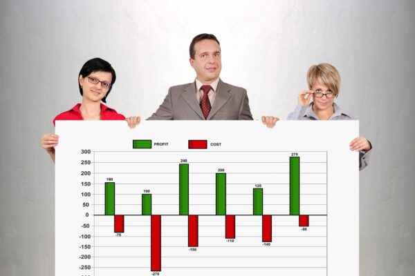 Salariul mediu în România: cifre și diferențe pe domenii